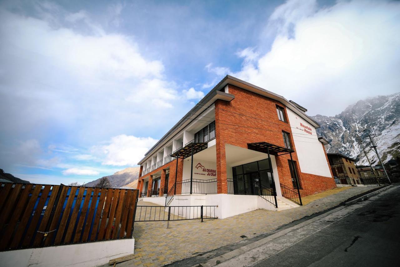 Mountain House Kazbegi Hotel Exterior photo