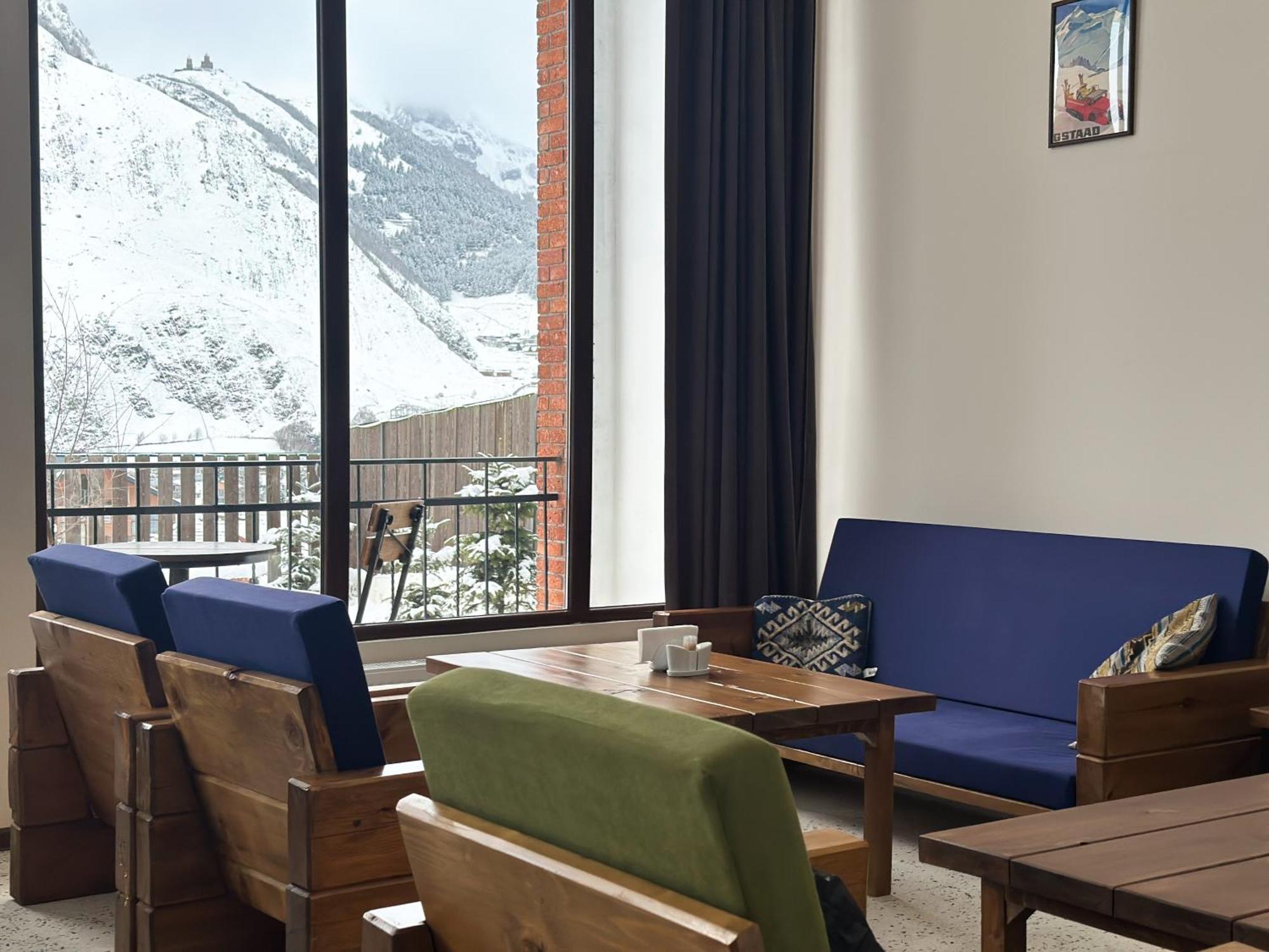 Mountain House Kazbegi Hotel Exterior photo