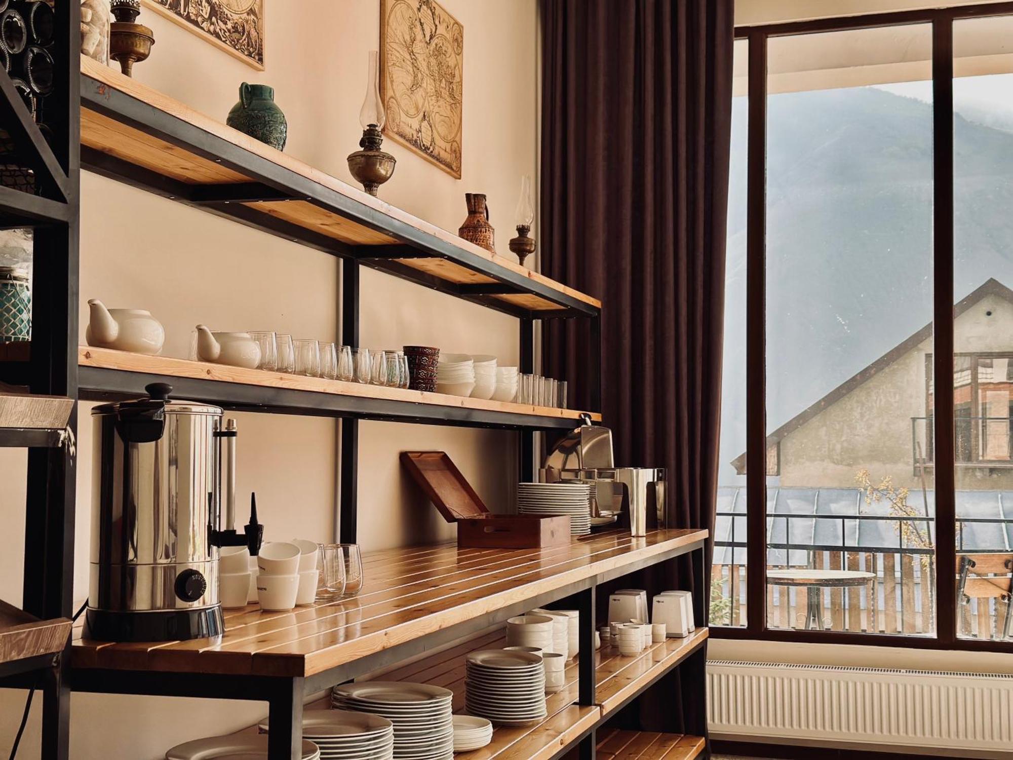 Mountain House Kazbegi Hotel Exterior photo